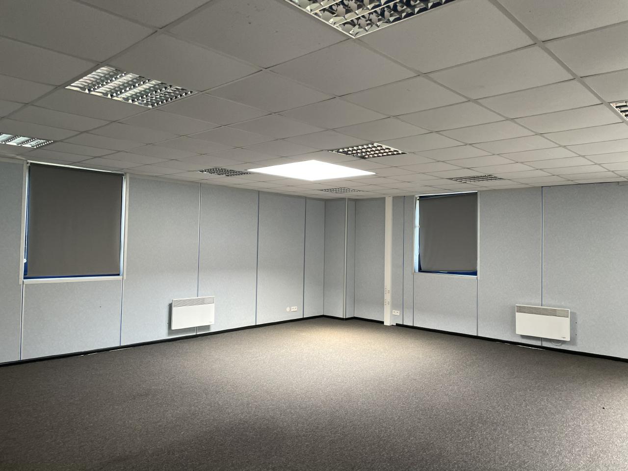 Bureau Ormes 549m² Vente bureau Ormes Loiret OVBUR2312114 0